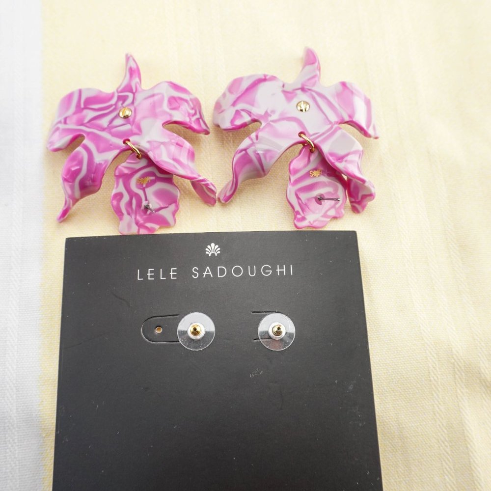 NEW Lele Sadoughi Large Statement Earrings in Magenta 10 Year Anniversary - Picture 7 of 7